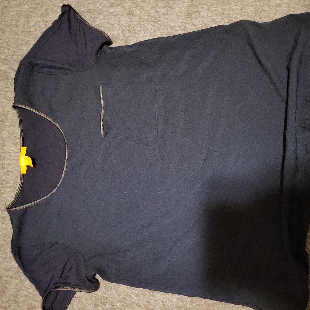 Silky shirt with pocket